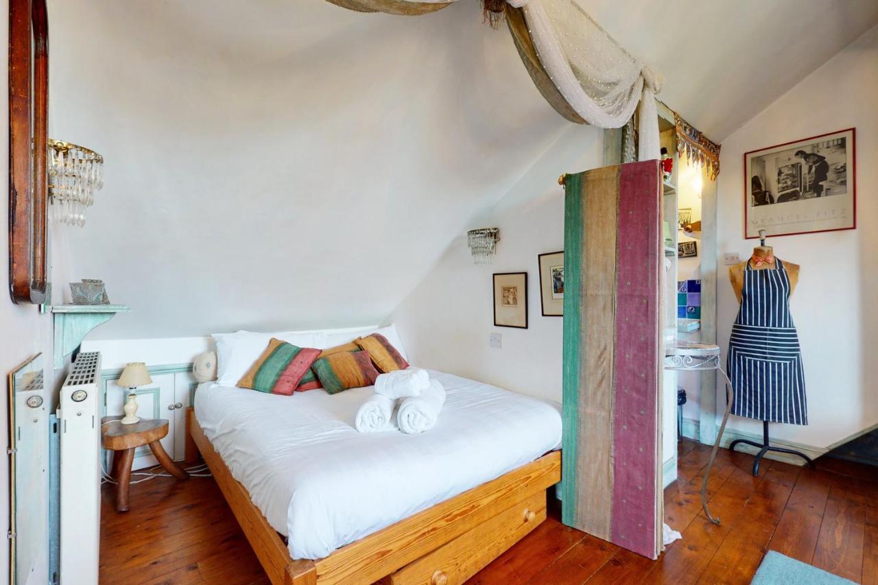 Beautiful 1Bed Attic Wterrace In North Kensington Apartment London Luaran gambar